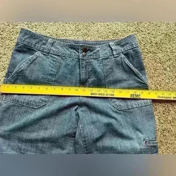 Liz Claiborne Size 10 Women’s Jeans/Capris. - Picture 5 of 10